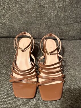 J. Crew Leather Tan Strappy Square-Toe Sandals, Very Comfortable, Worn Once